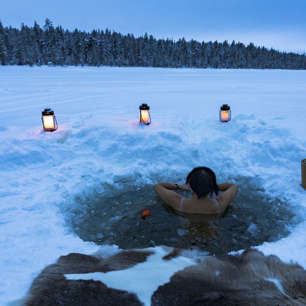 Chillaxing: Incorporating Ice Baths into Your Self-Care Routine